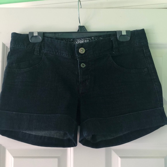 Jean shorts - Picture 1 of 3